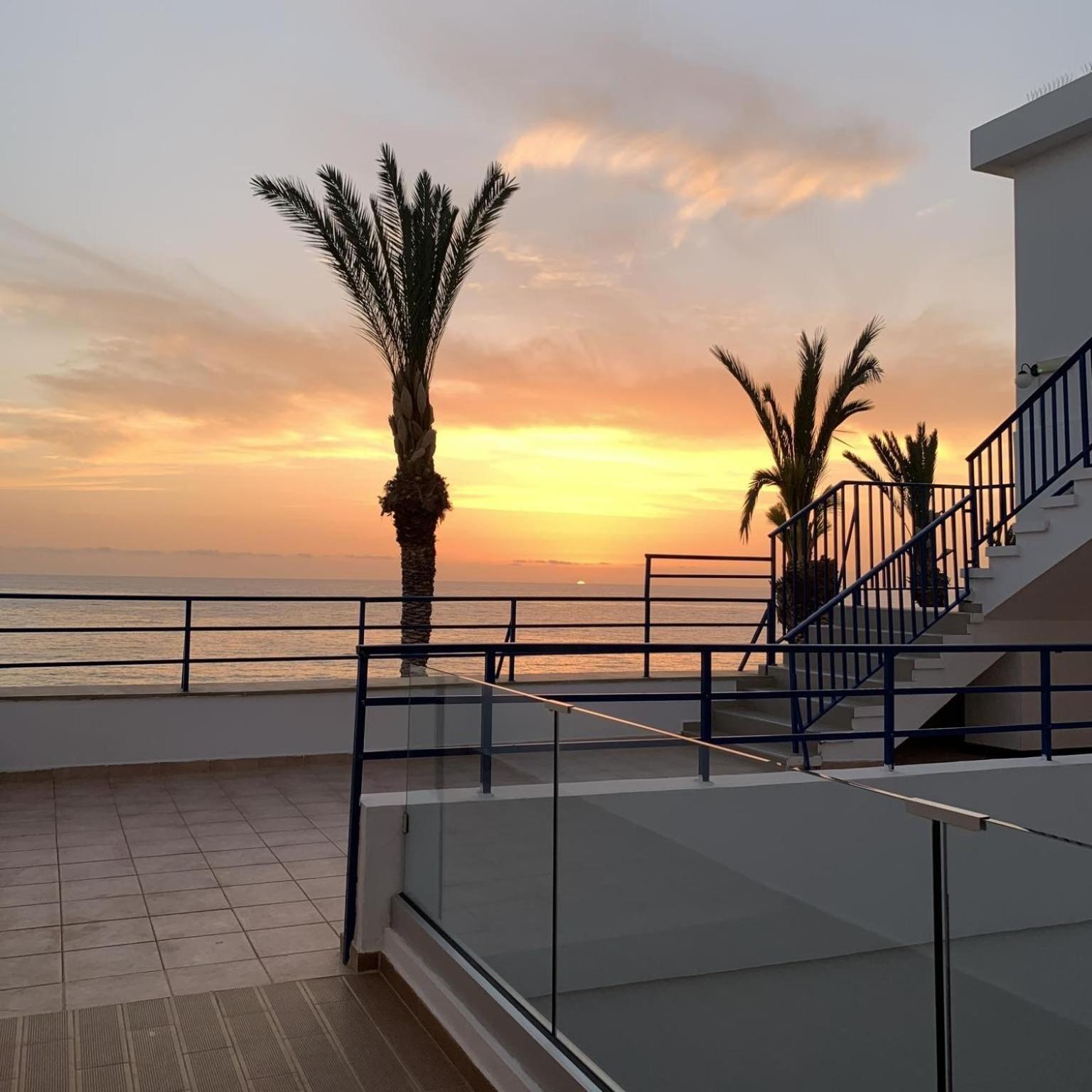 Vrachia Beach Hotel & Suites - Adults Only Kissonerga Exterior foto